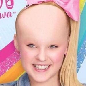 Meet your Posher, Eduardo